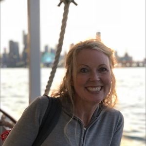 Meet your Posher, Gina